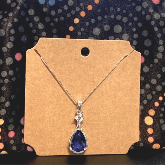 🆕 Waterdrop Crystal Blue & Silver Necklace!!!  Brand New!!! Great Gift Idea!!! - Picture 2 of 7